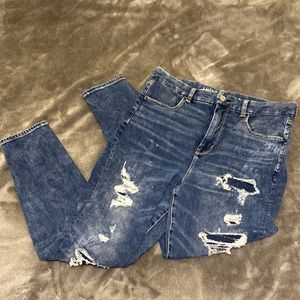 American Eagle Dream Jean with Rips
